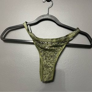 Lounge High Leg Thong